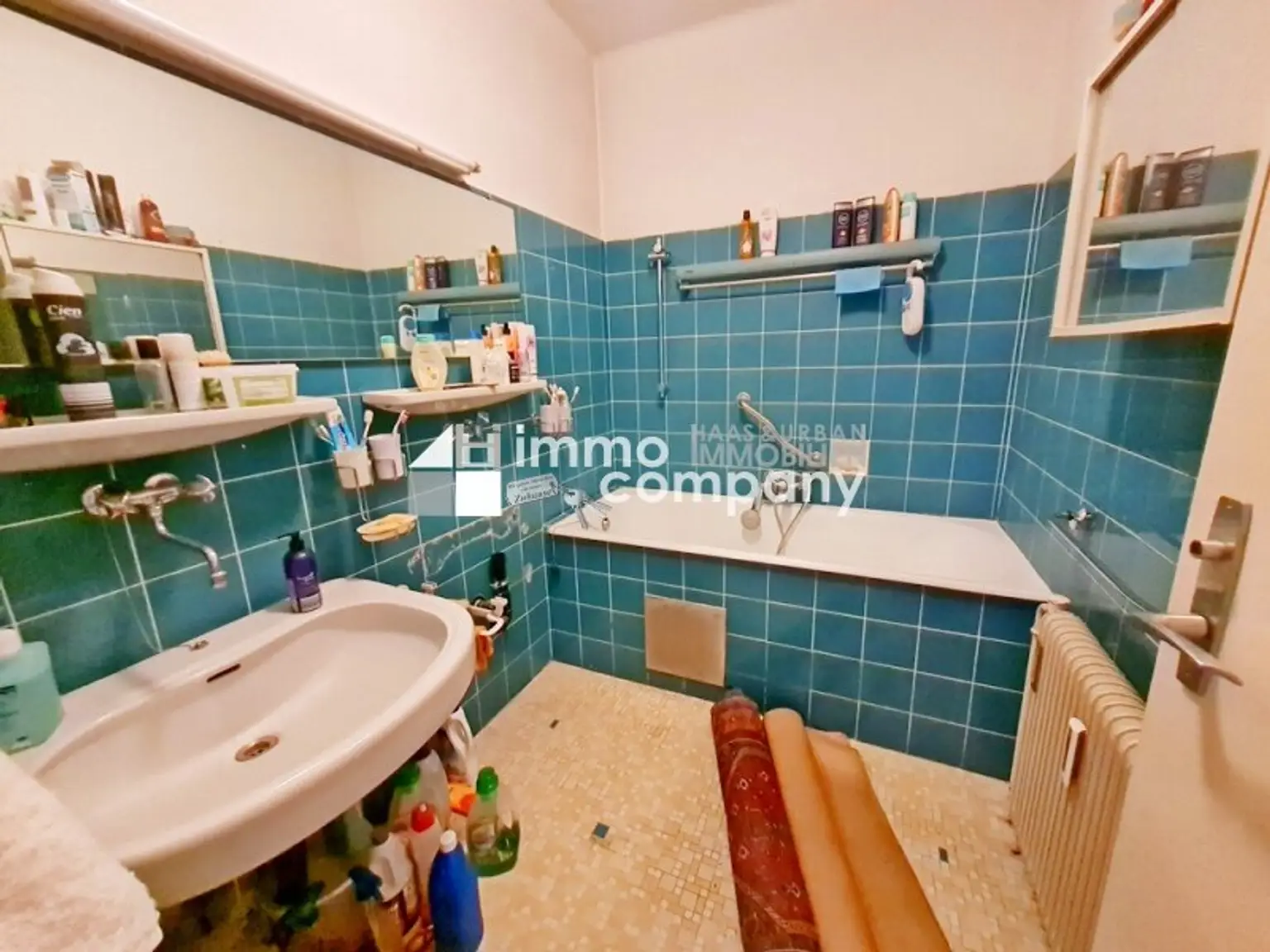 Wels : Phantastische 5 Zimmer Eigentumswohnung mit Westloggia !