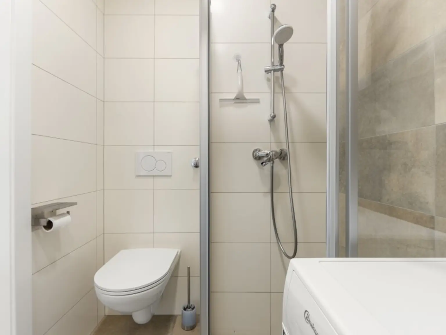 TOP Wohnung oder Ferienwohnung in Krumpendorf am Wörthersee mit Parkplatz - direkte Seenähe