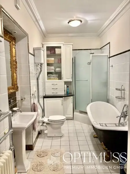 MIETE im 1010!!! Toplage, Repräsentative Altbauwohnung, nähe Rudolfspark.