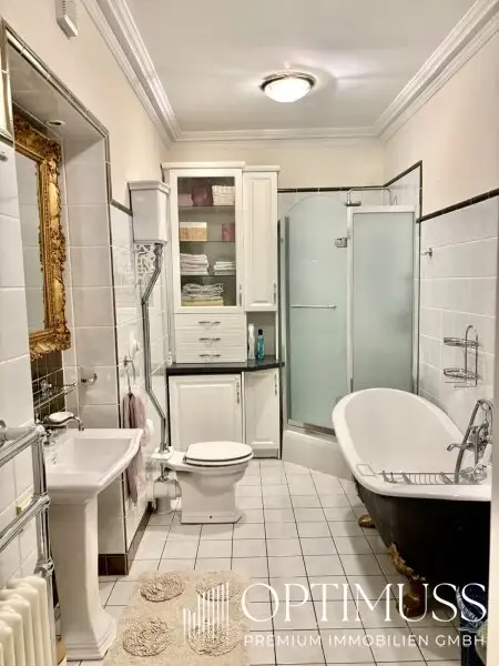MIETE im 1010!!! Toplage, Repräsentative Altbauwohnung, nähe Rudolfspark.