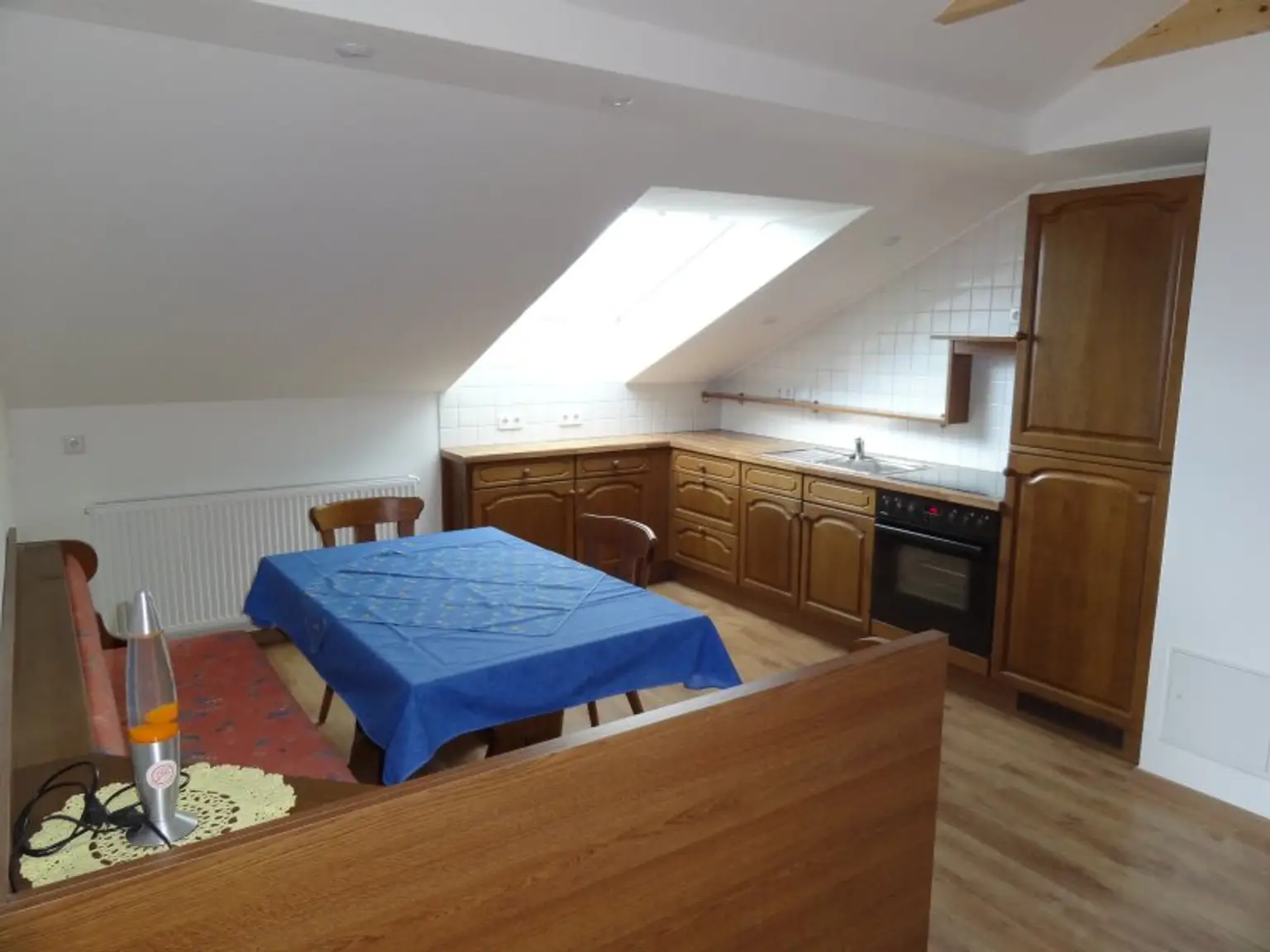 Küche mit Essbereich Wohnung Dachgeschoss