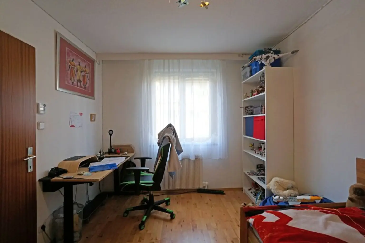 Familienfreundliches Reihenhaus mit Garten und Garage im Ortskern