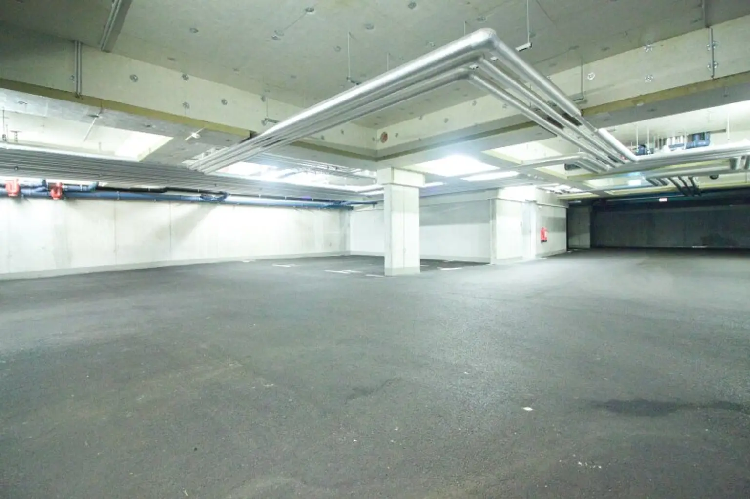 Wohlfühlwohnung mit 4 Zimmern | Terrasse mit Beschattung | Klima | zentral begehbar & ruhig gelegen
