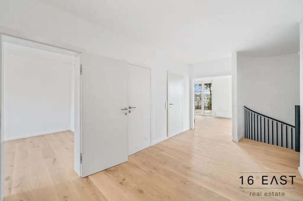 Exklusive 5-Zimmer Garten-Maisonette in Grünruhelage mit Fernblick und Garage