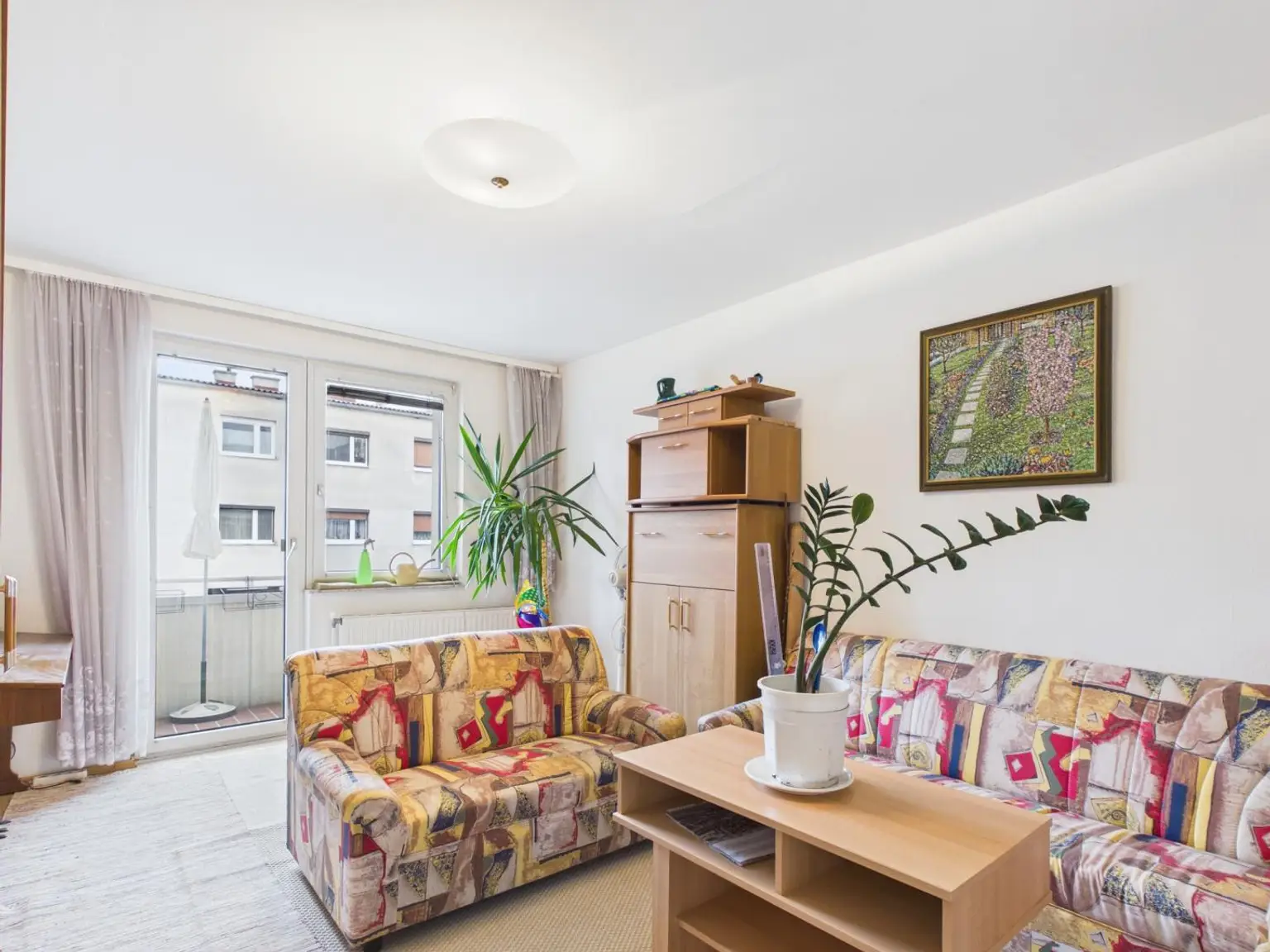 Wohnzimmer Ansicht 1