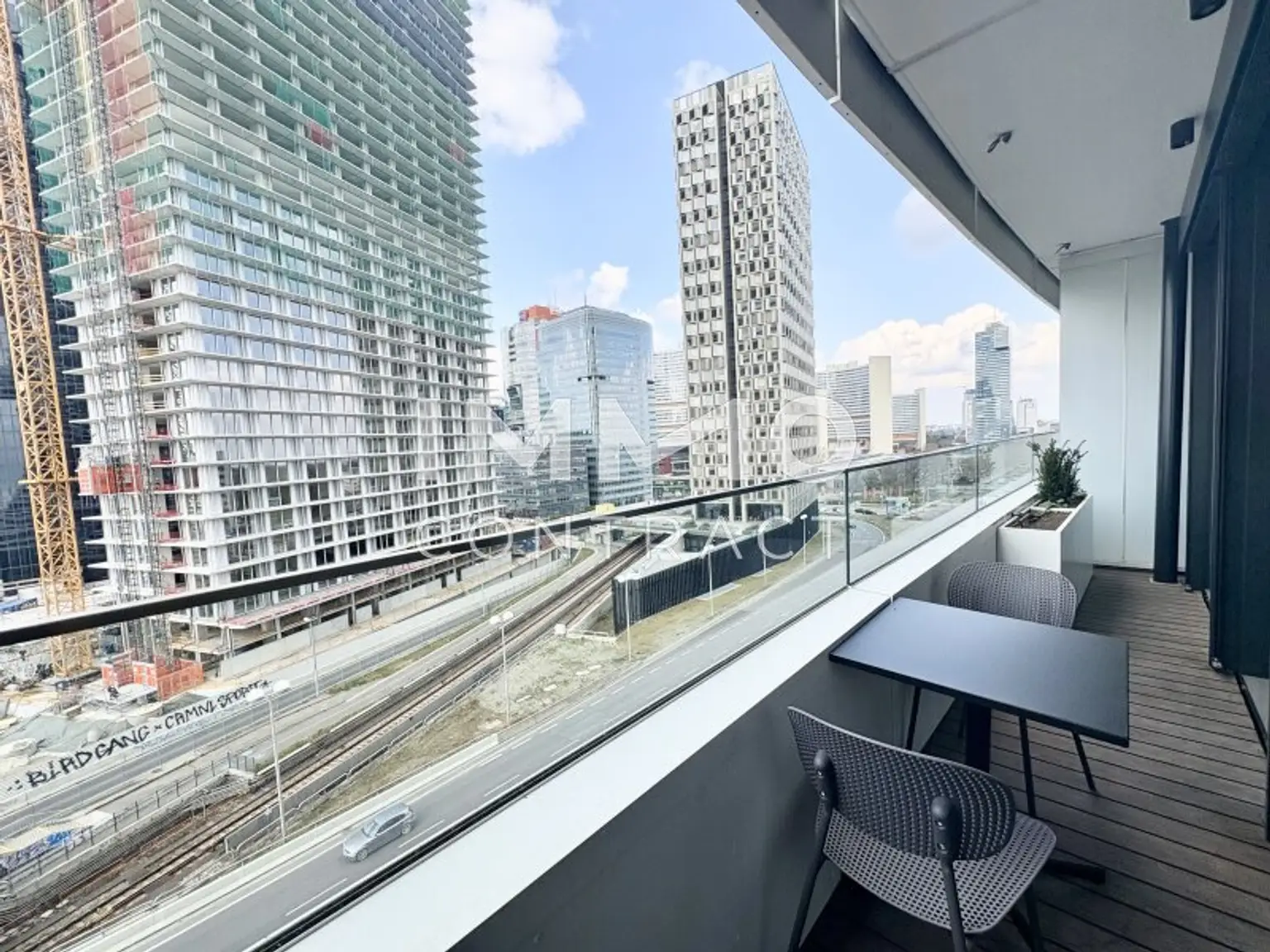 Balkon Richtung Uno-City