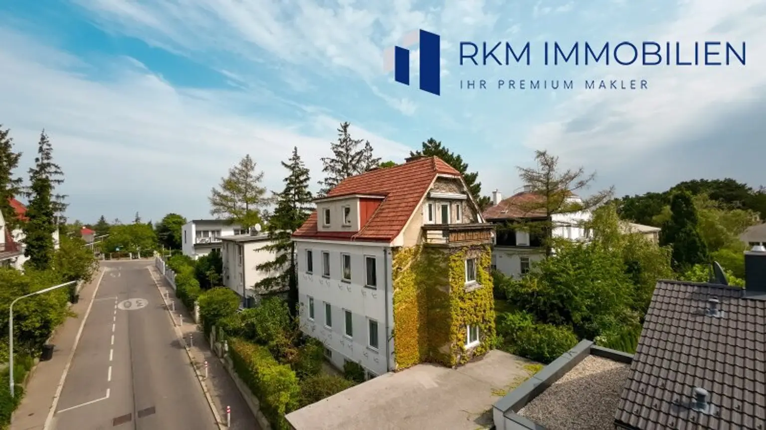 Traumhaftes Einfamilienhaus in Wien 1230: 9 Zimmer, Garten, Balkon und Garage!