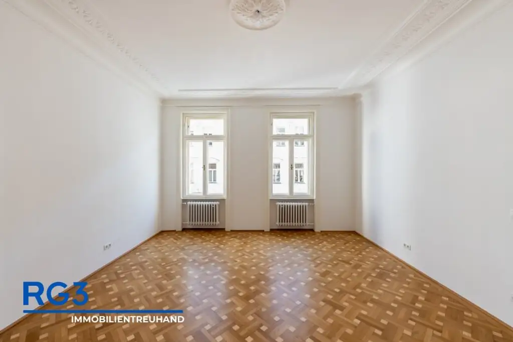 Repräsentative 5 Zimmer Wohnung mit Balkon