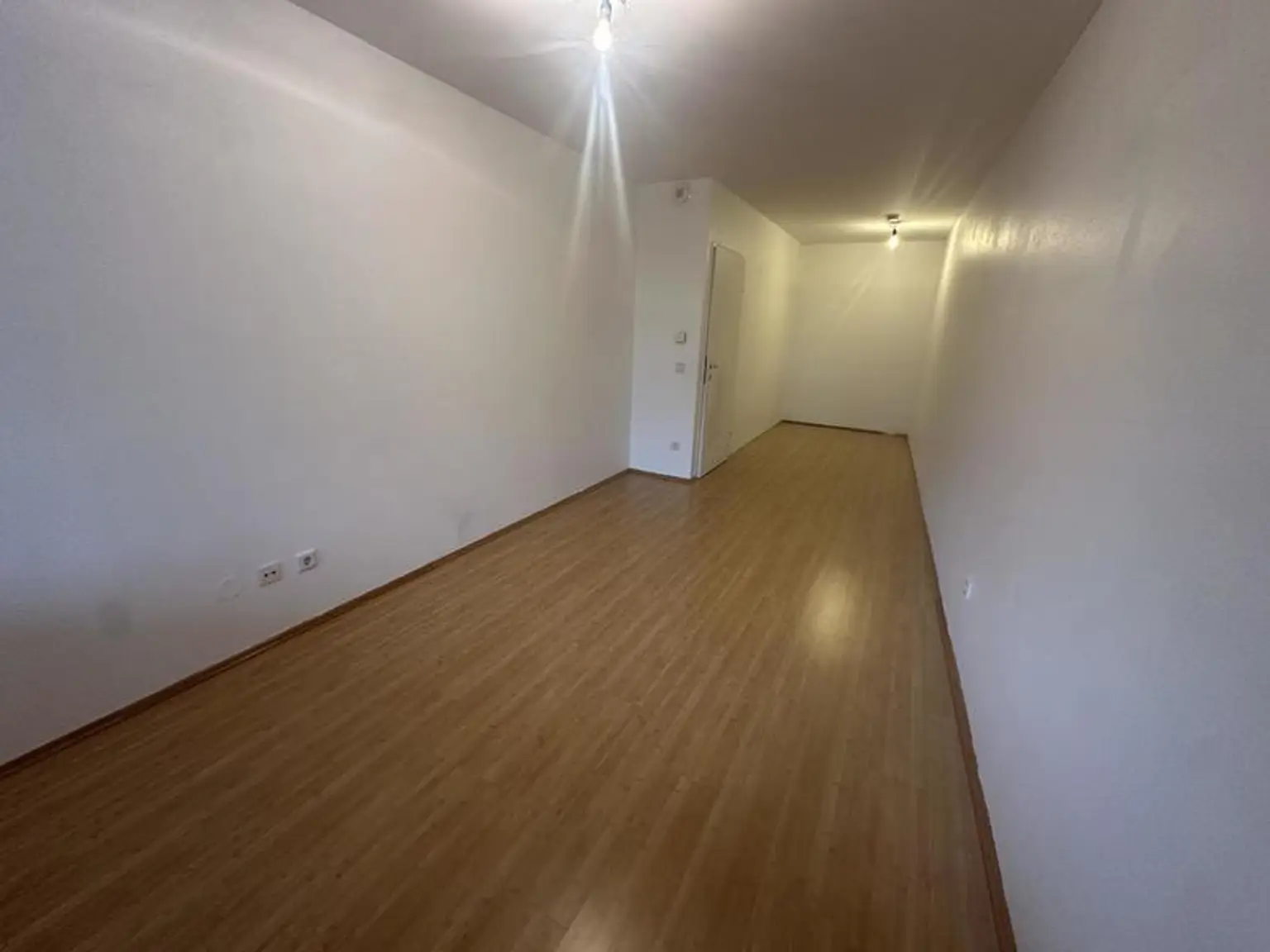 3 Zimmer mit Loggia