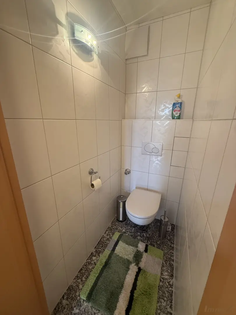 WC extra