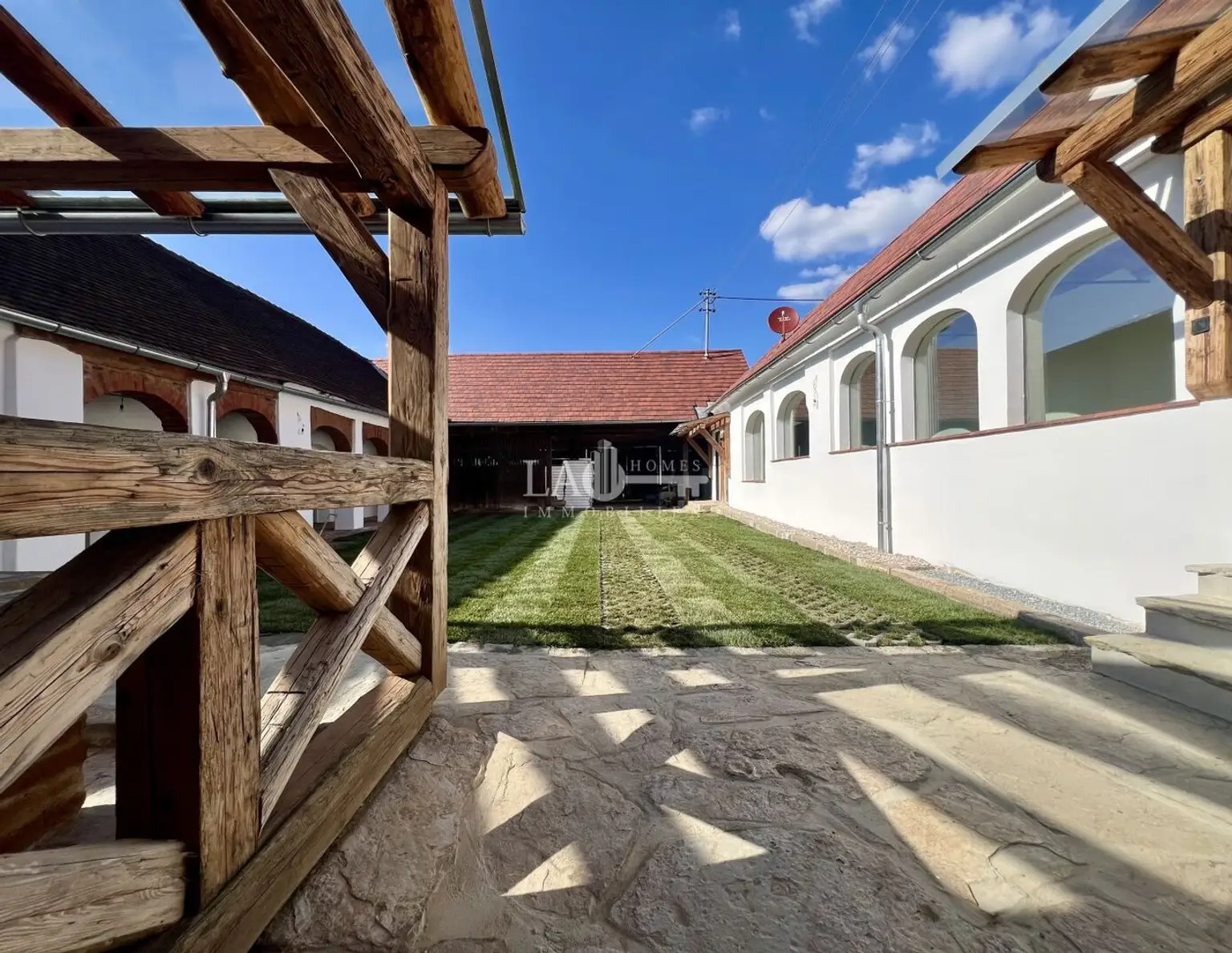 Einzigartiger & Authentischer Vierkanthof mit Arkaden im südlichen Burgenland
