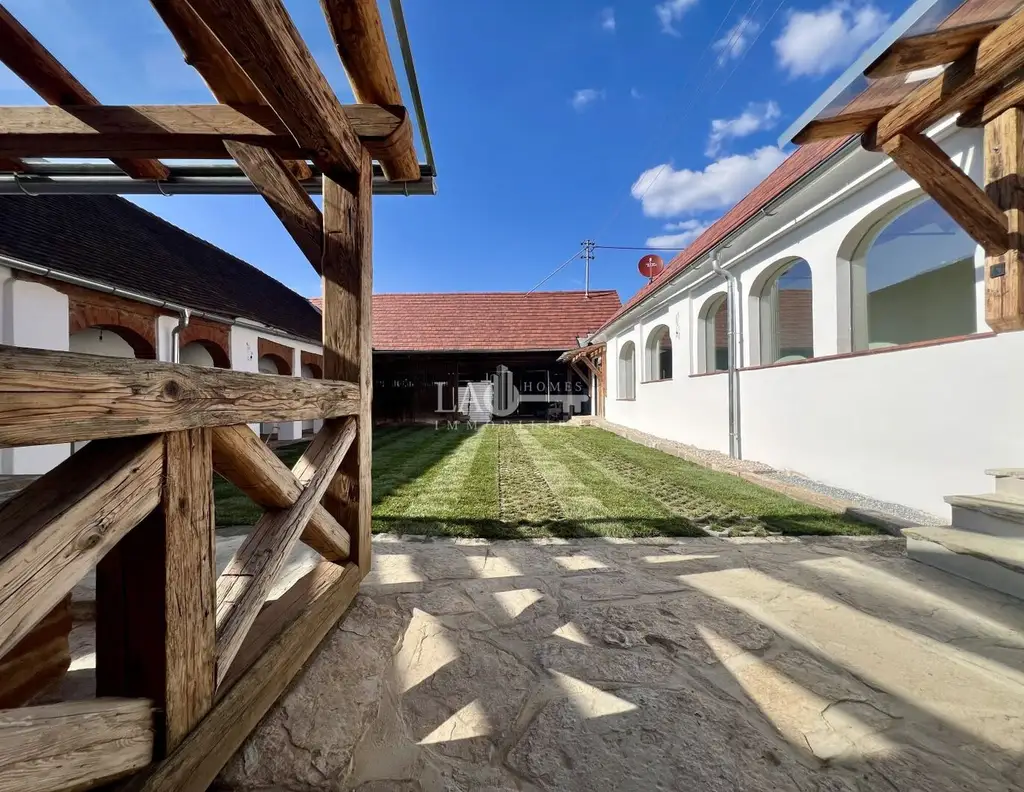 Einzigartiger & Authentischer Vierkanthof mit Arkaden im südlichen Burgenland
