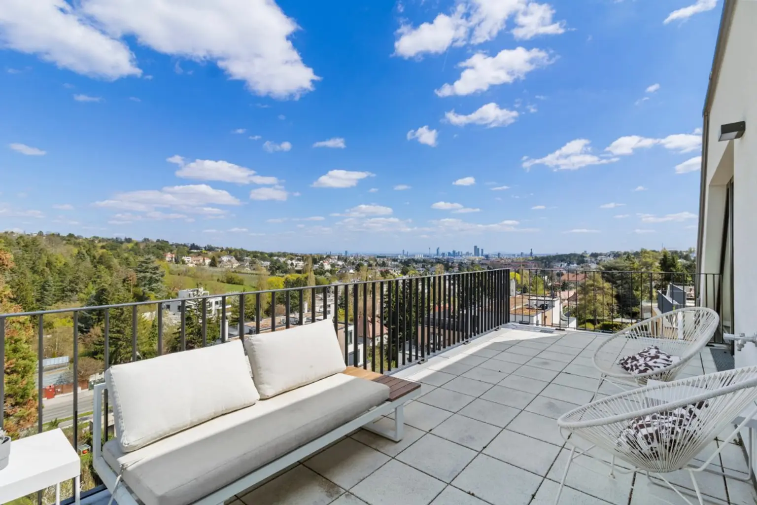 Ee | ++ LUXUS auf HÖCHSTEM NIVEAU ++ PENTHOUSE mit WIENBLICK | Prima Service Immobilien