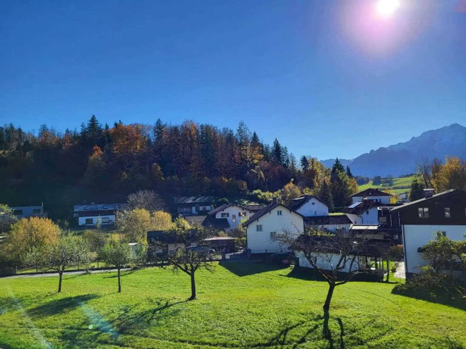 Modernes Eckreihenhaus in Adnet