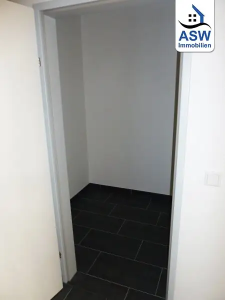 Helle 3-Zimmer Neubauwohnung mit Loggia Nähe Elterleinplatz