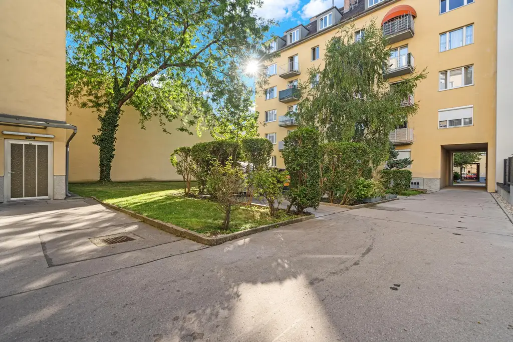 "Zentrale Floridsdorfer Lage – 3-Zimmer-Sanierungsobjekt mit Aufzug"