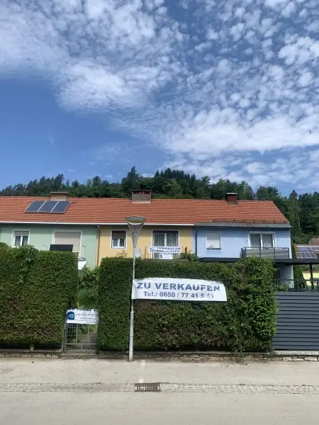 Reihenhaus - Stadt - St. Veit mit Grünfläche und Wintergarten in St Veit - Stadtnähe