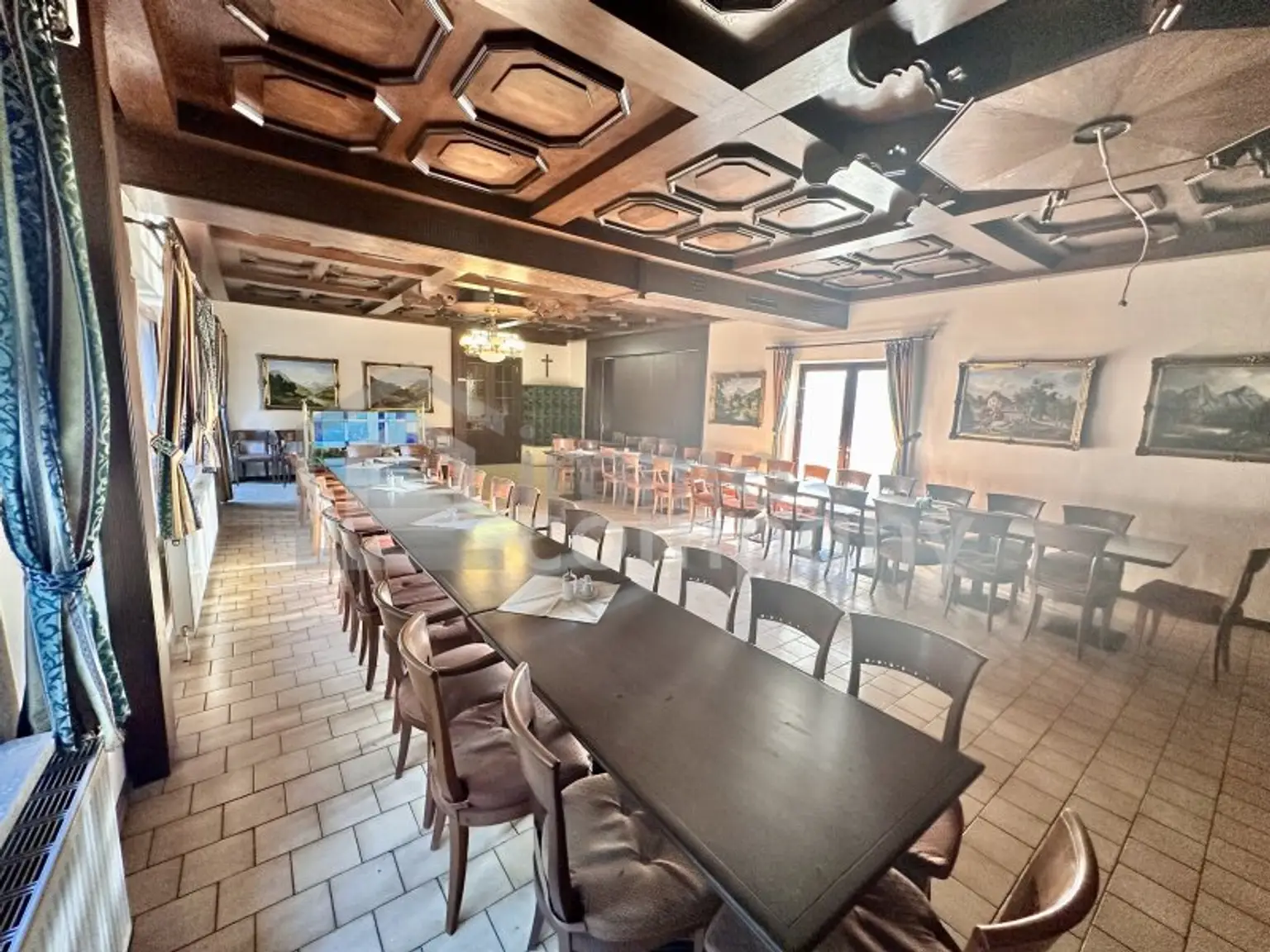 Gastronomiejuwel in Lassee: 480m², Bar, Restaurant & 2 Terrassen warten auf Sie!
