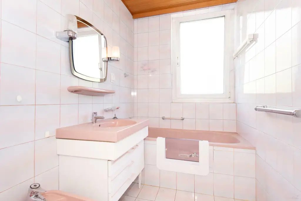 Geräumige 4-Zimmer Wohnung mit Loggia in zentrumsnähe – Moserhofgasse 49, 8010 Graz