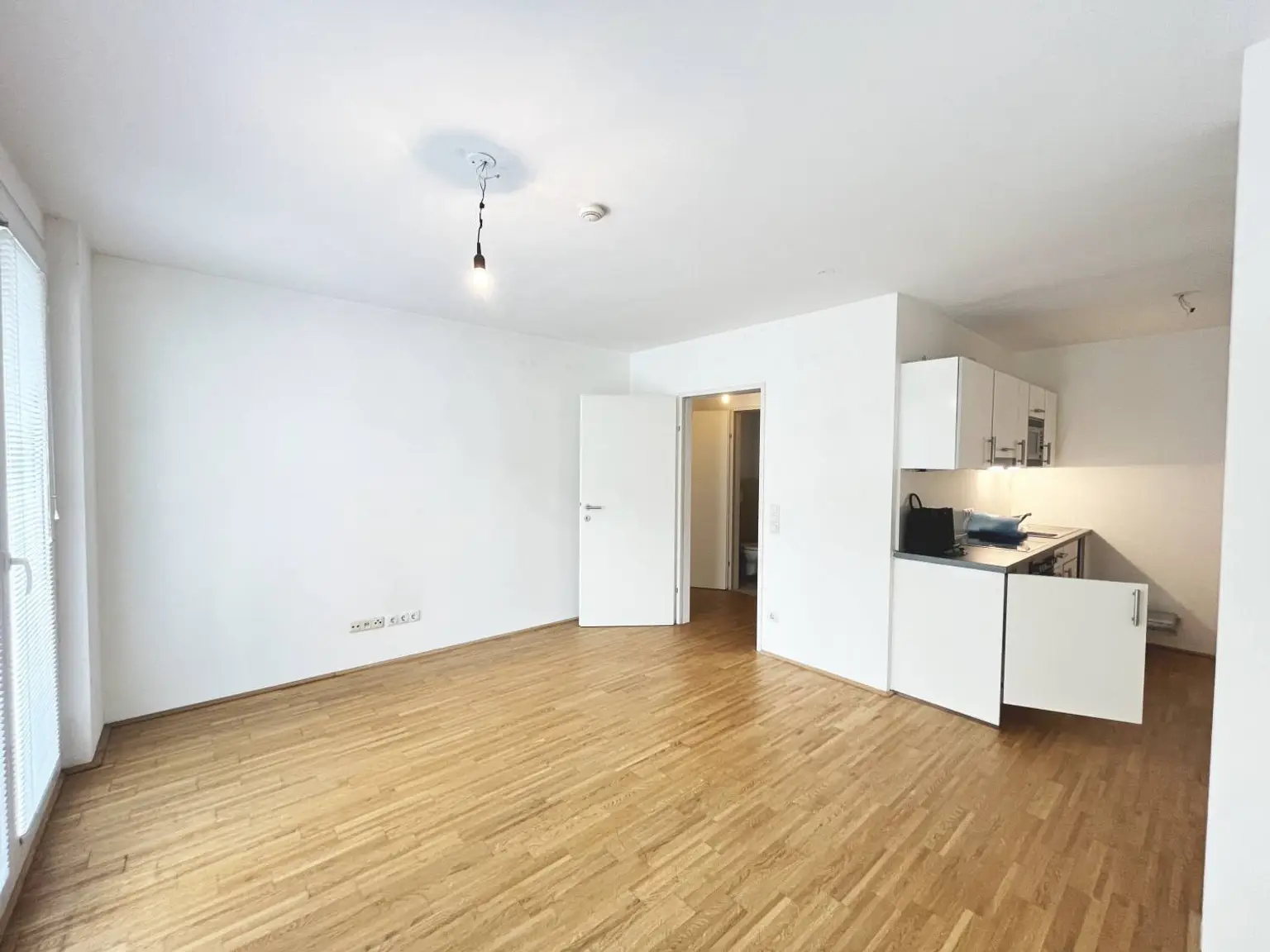 Gemütliche 2-Zimmer-Wohnung mit Freifläche - Nähe Meidlinger Hauptstraße
