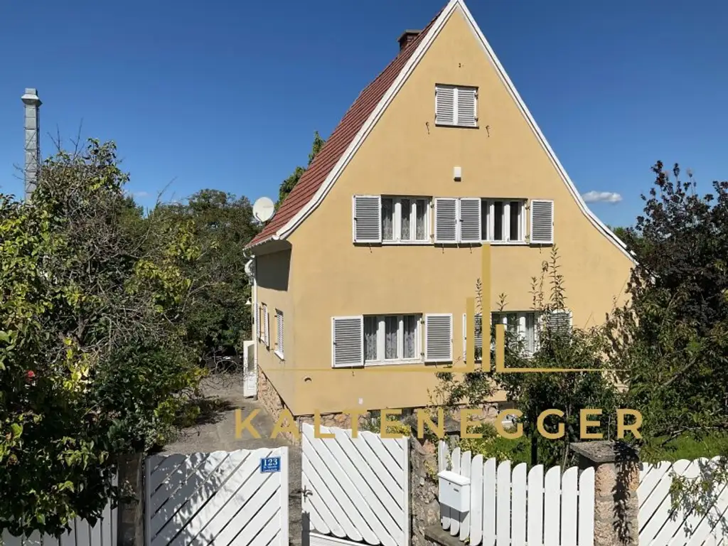Zweifamilienhaus in Grafenbach-St. Valentin