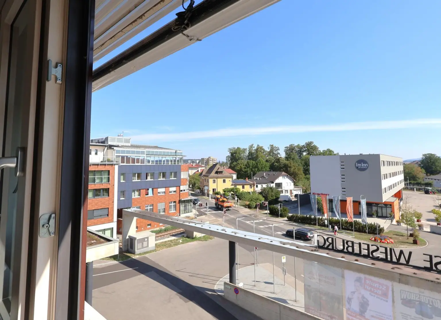 neue Fenster mit Raffstores