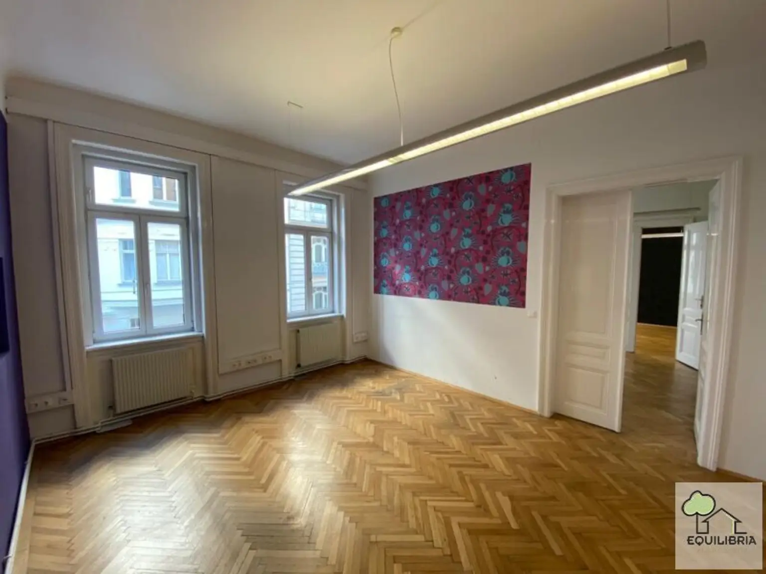 MODERNES ALTBAUBÜRO IN ZENTRALER LAGE