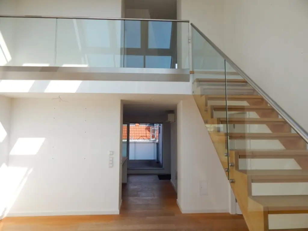 Wohntraum helle und ruhige Dachterrassenwohnung mit Fernsicht