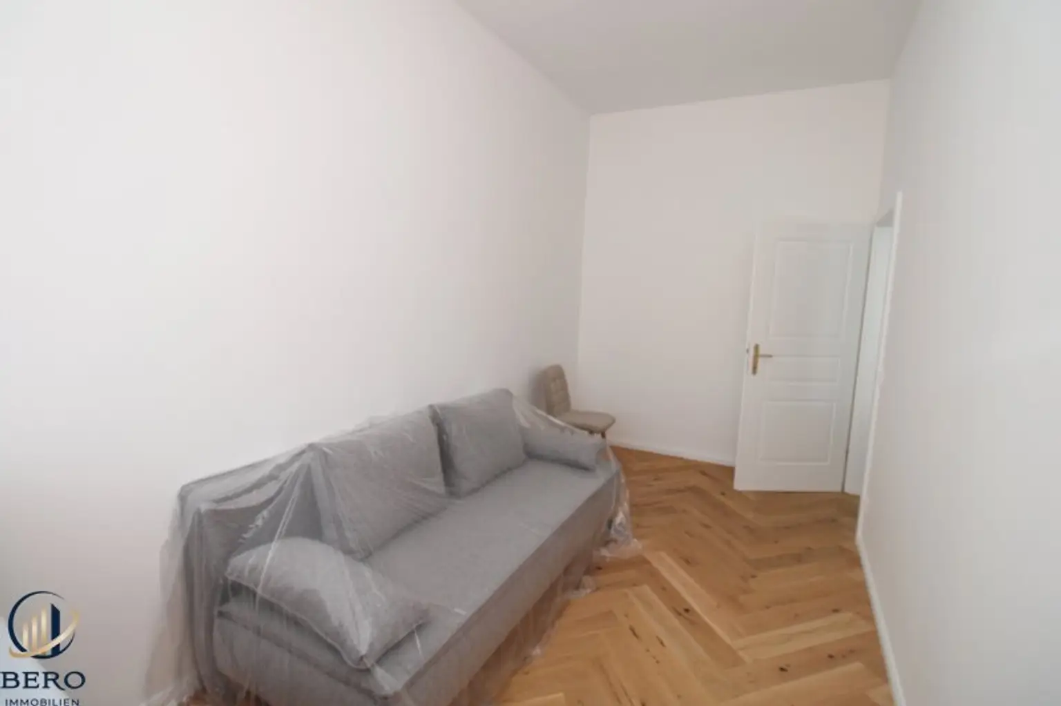 Provisionsfrei! Moderne 3-Zimmer-Wohnung mit Loggia!