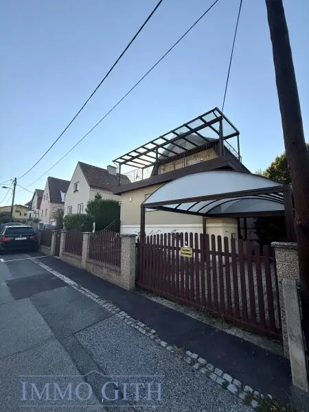 ELEGANTES STADTHAUS MIT GARTEN IN RUHIGER SACKGASSE NÄHE S-BAHN „WIEN KAISEREBERSDORF“ – IN 1110 WIEN ZU KAUFEN!