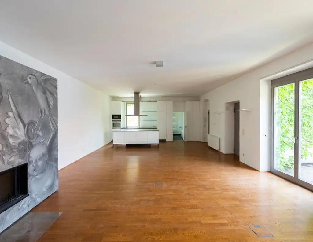 Beeindruckendes Atelier-Ensemble in ausgezeichneter Lage