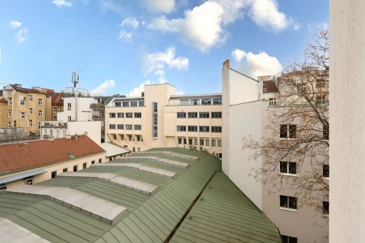 Altbau-Erstbezug Nähe Augarten!