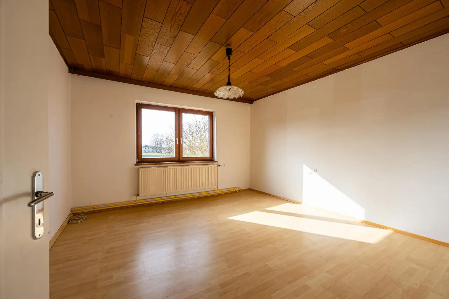 EIN - ZWEIFAMILIENHAUS NÄHE NEULENGBACH