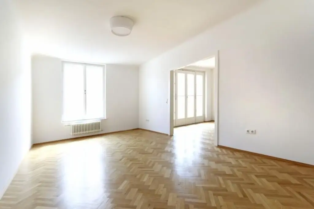 Helle 3-Zimmer-Wohnung mit Balkon im Herzen der Wiener Innenstadt