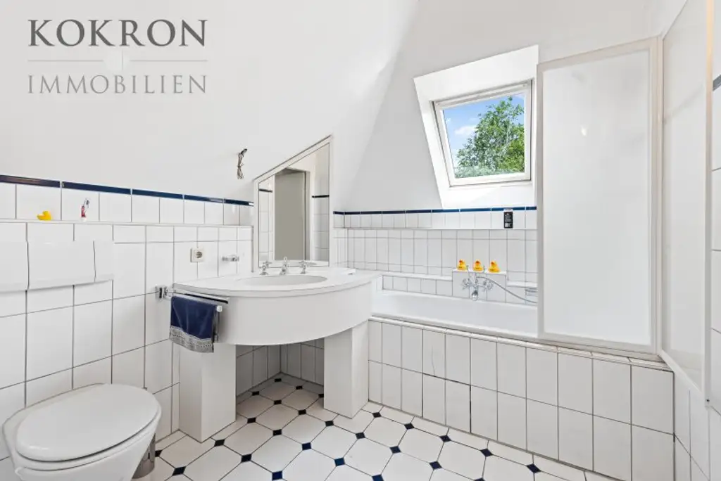 Familienoase - schöner Garten - voll nutzbarer Keller - ruhige Siedlungslage!