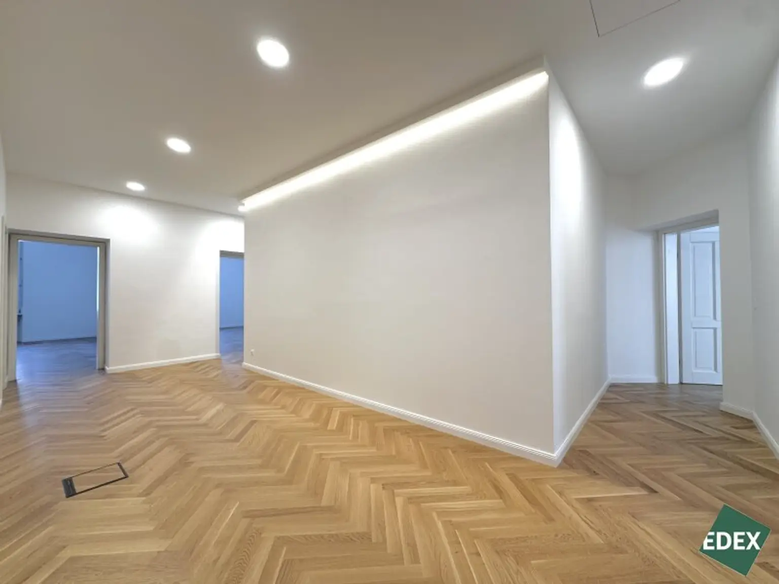 Erstebezug nach Sanierung! Modernes Büro Nähe Schwarzenbergplatz!