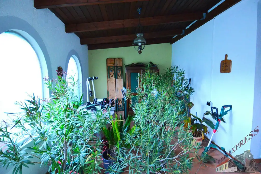 Gepflegtes Einfamilienhaus - Doppelcarport - Garage - neue Pelletheizung mit Solaranlage