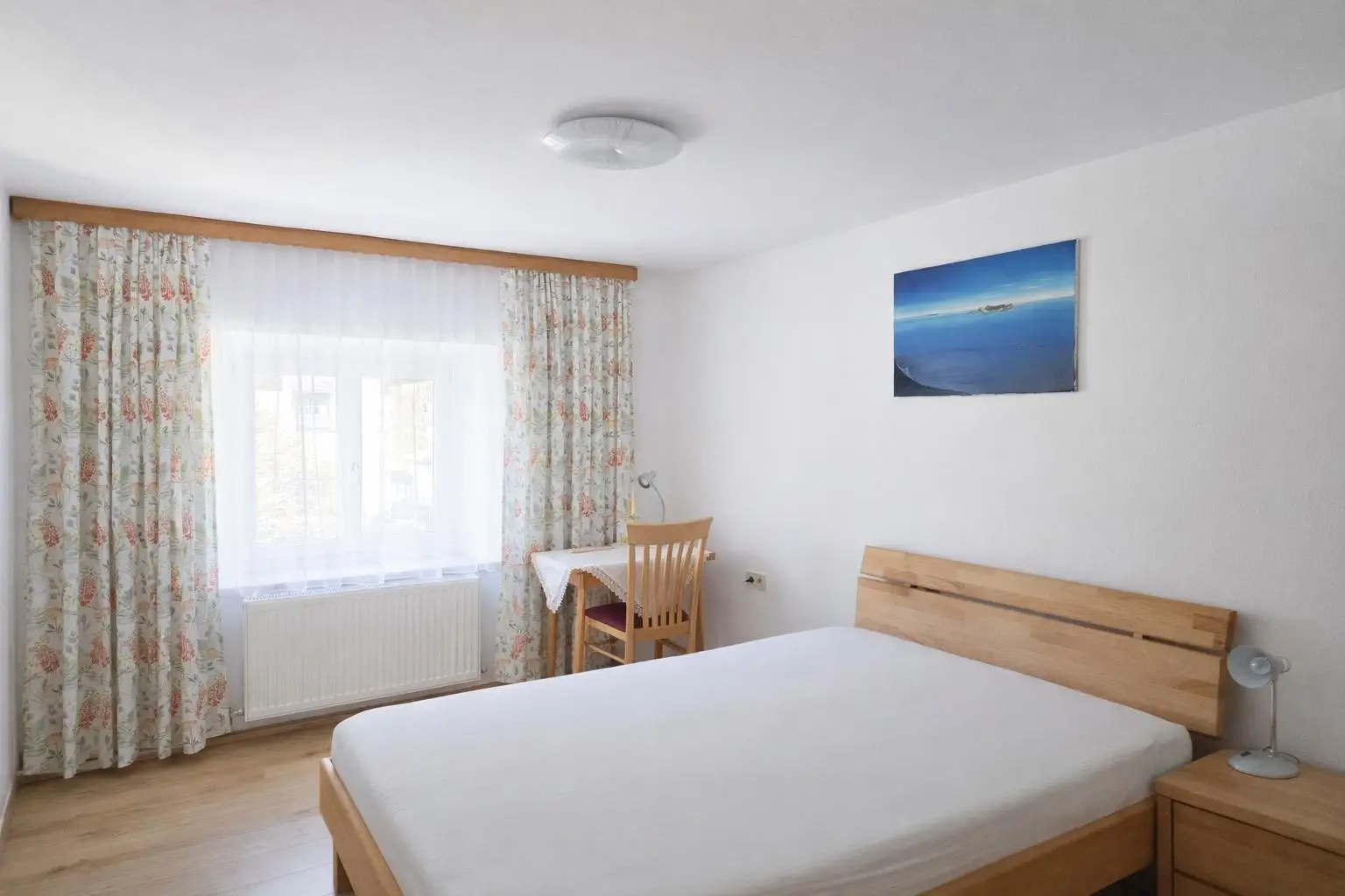Haus- OG Schlafzimmer