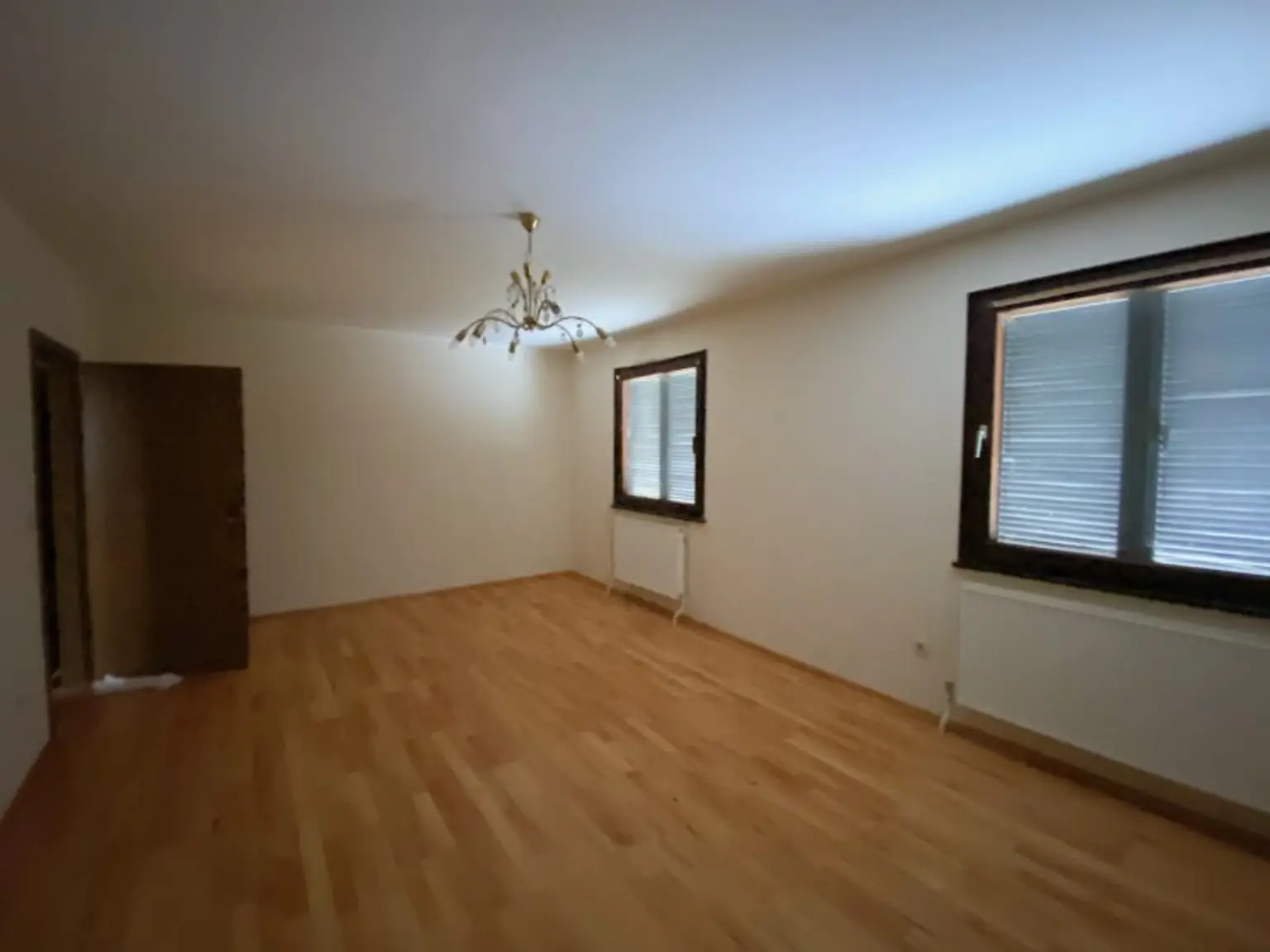 HAUS zu SANIEREN mit GARTEN im Wienerwald