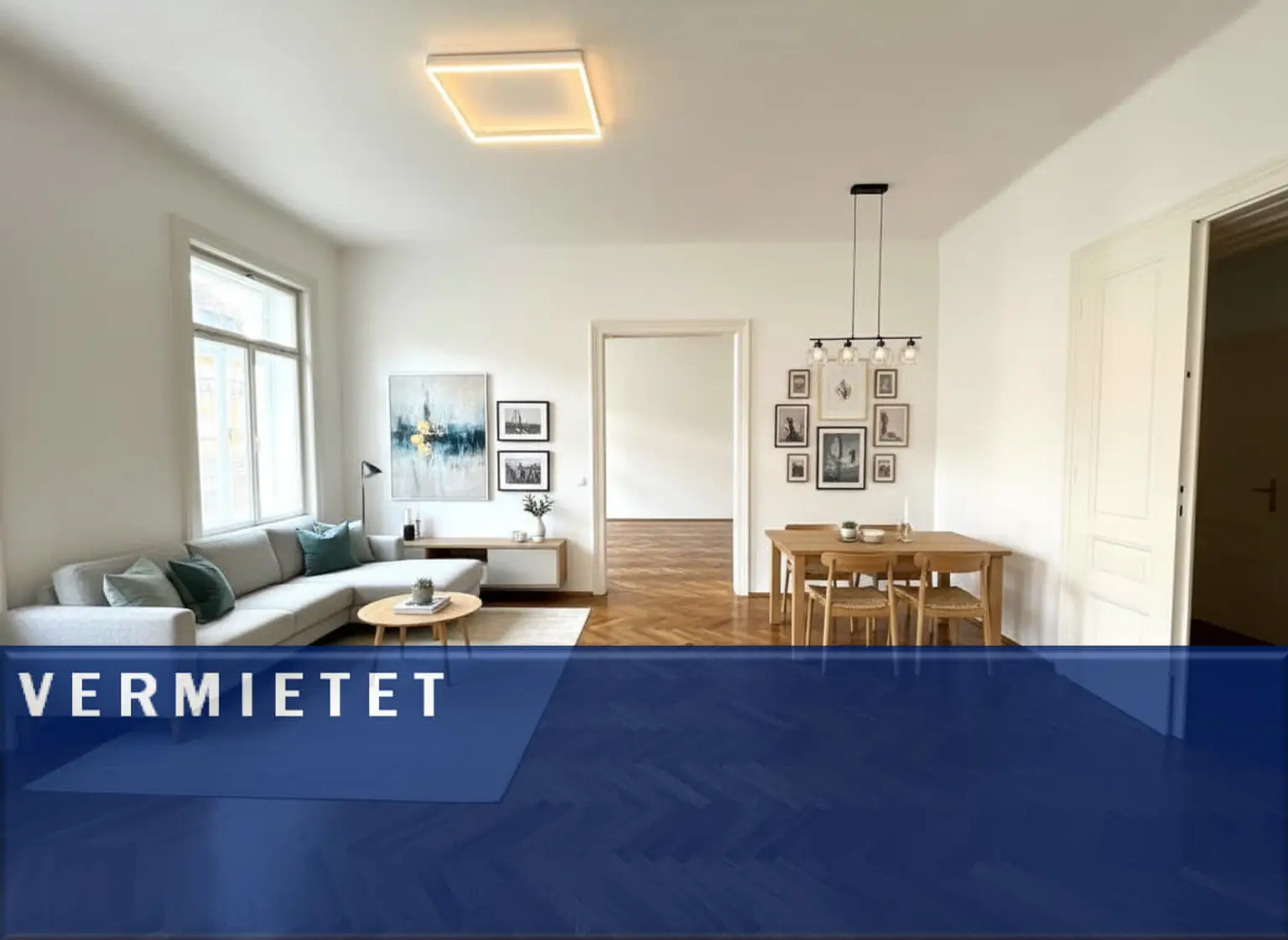 UNBEFRISTET und RENOVIERT: Wohnen in Bestlage in einer 4-Zimmer Altbauwohnung