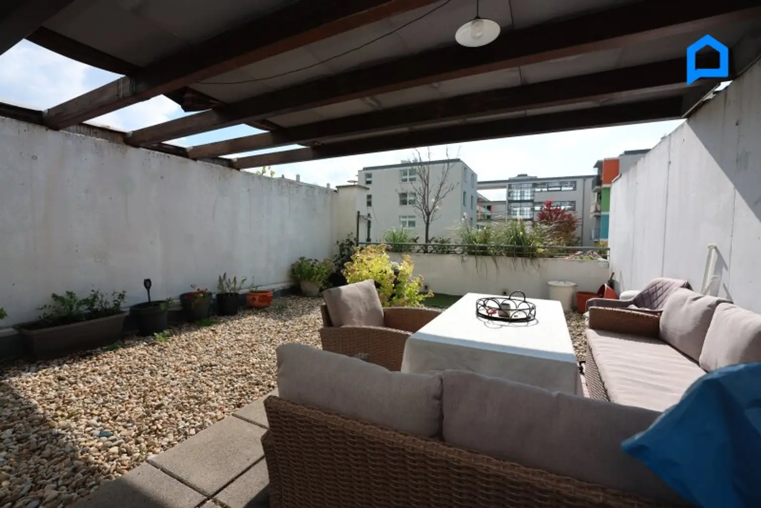 Mehr Raum. Mehr Licht. Mehr Freiheit – 4-Zimmer-Maisonette plus Küche und  2-Freiflächen.