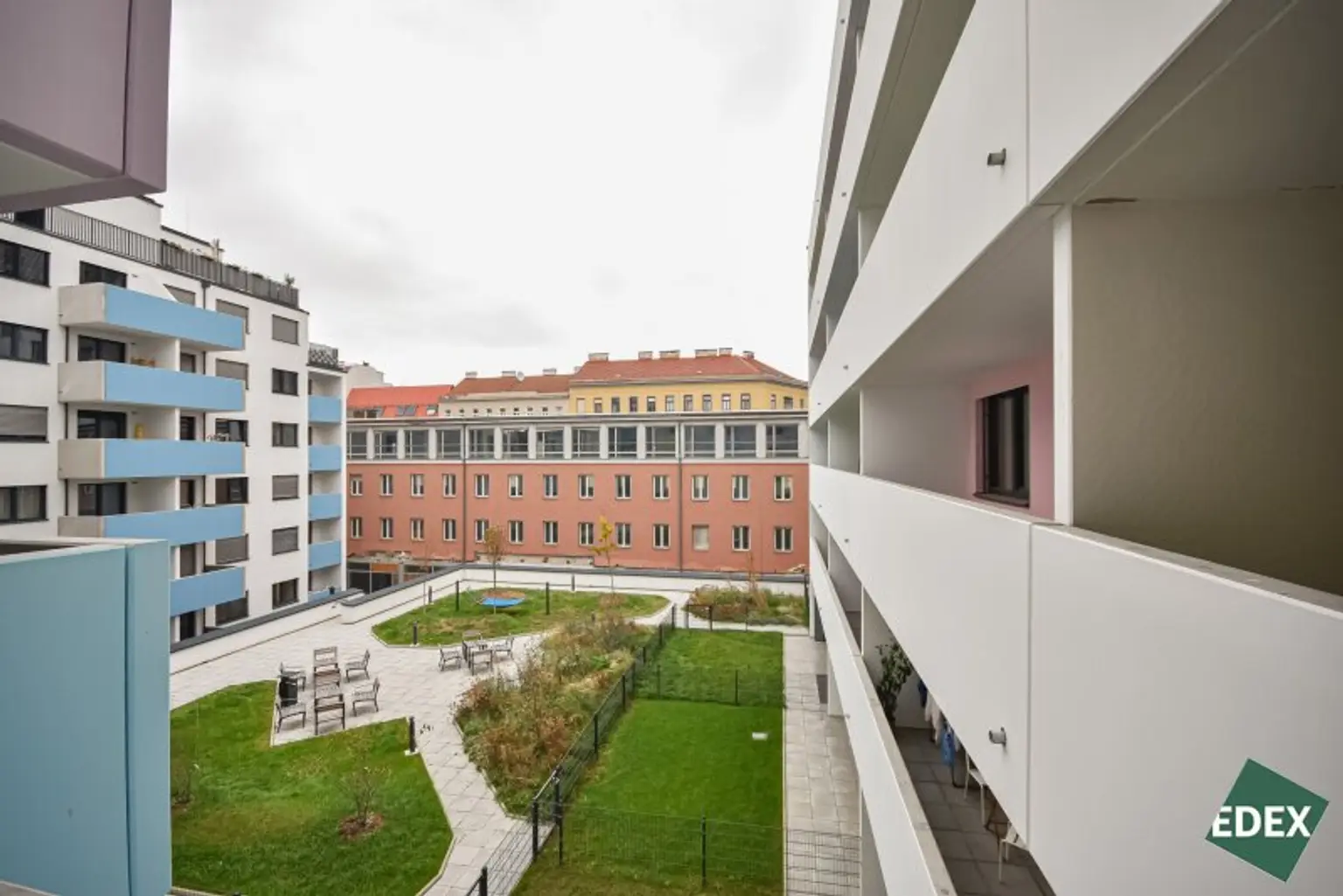Schöne 2-Zimmer Wohnung mit Balkon