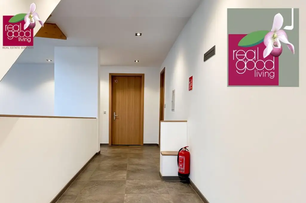 4-Zimmer-Dachgeschoßwohnung mit Galerie & Terrasse in unmittelbarer Nähe zum Karmelitermarkt
