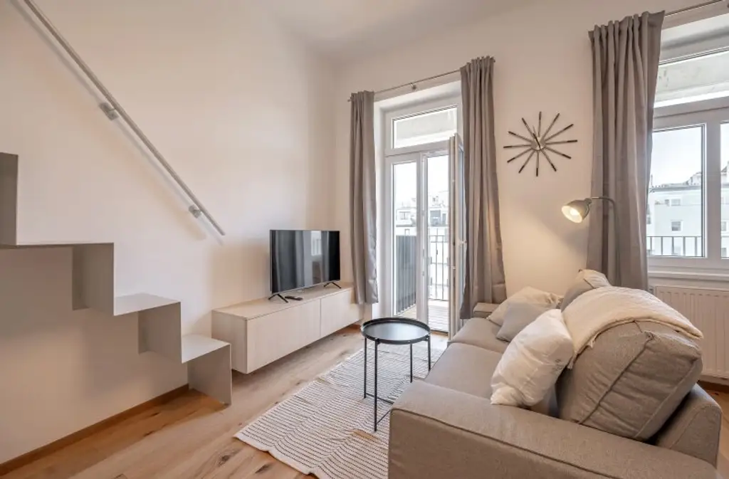Short-term apartment in walking distance to AUGARTEN, 1-6 months, fully furnished with balcony!