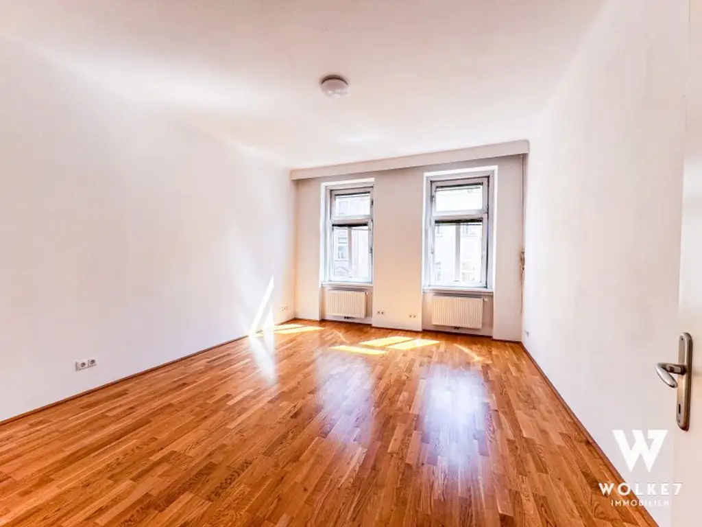 1,5-Zimmer Altbauwohnung mit großzügigem Balkon | Nähe U3 Johnstraße