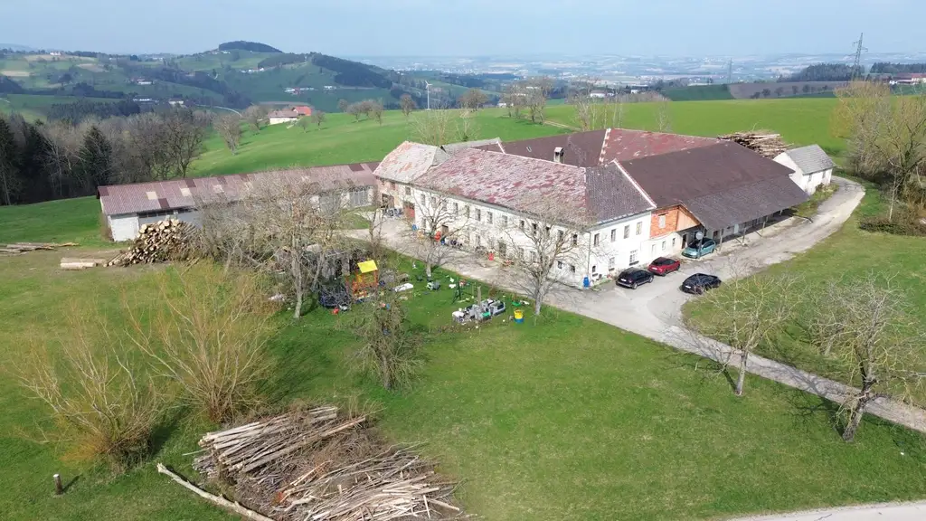 Vierkanthof mit Panoramablick -  Mostviertel pur!