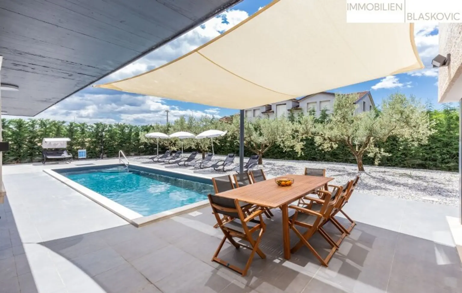 Wunderschöne Villa mit Pool in der Nähe von Visnjan