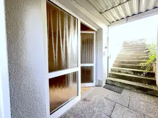 Wohnung-unten_Eingang