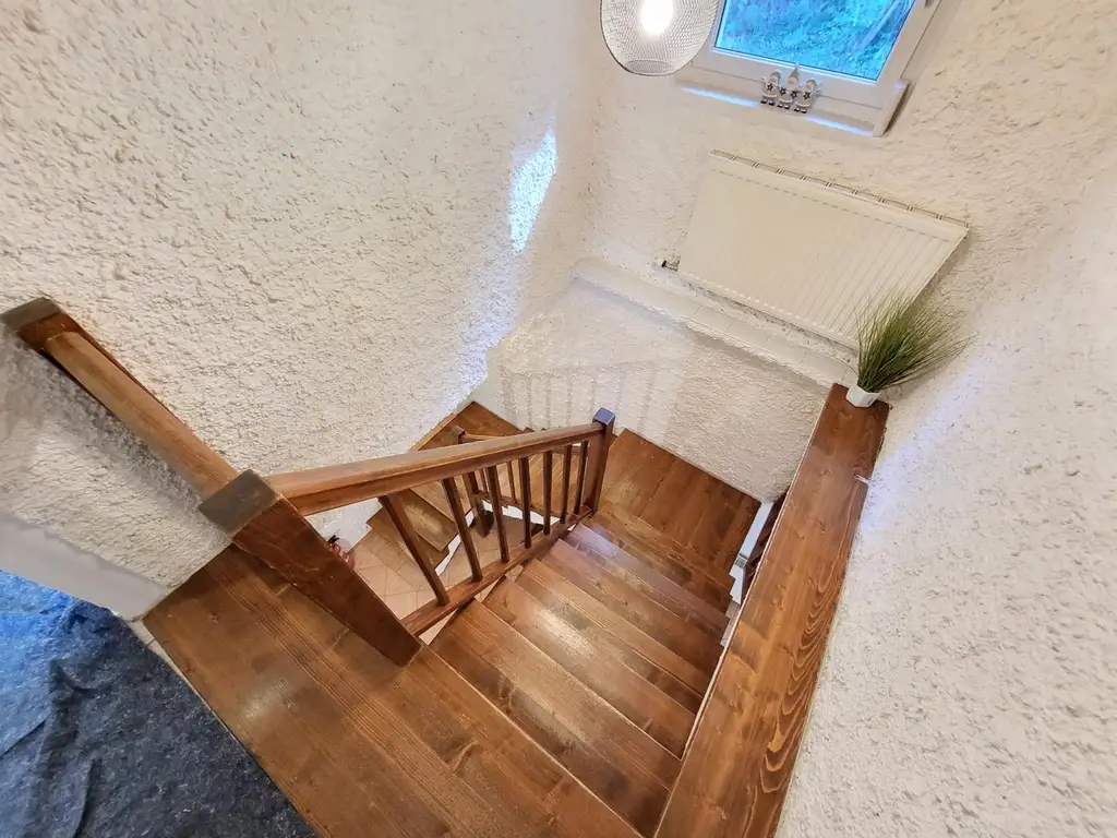 PROVISIONSFREI - SCHÖNES HAUS  IN SACKGASSE