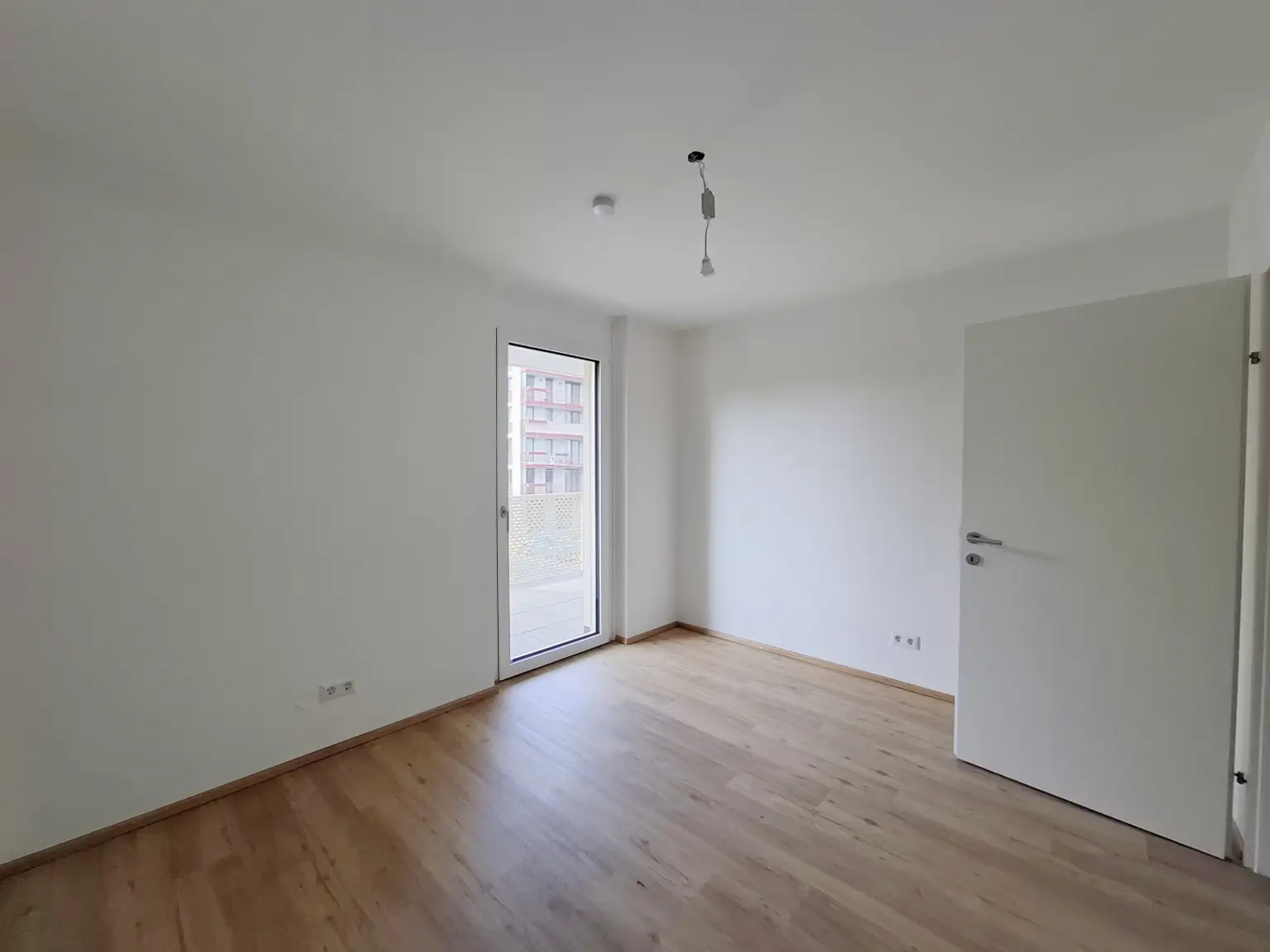 20251111_132351-VSCO